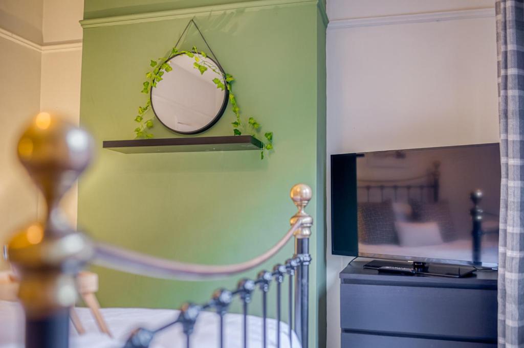 Charming City Home, Beside The Serene Ormeau Park Μπέλφαστ Εξωτερικό φωτογραφία